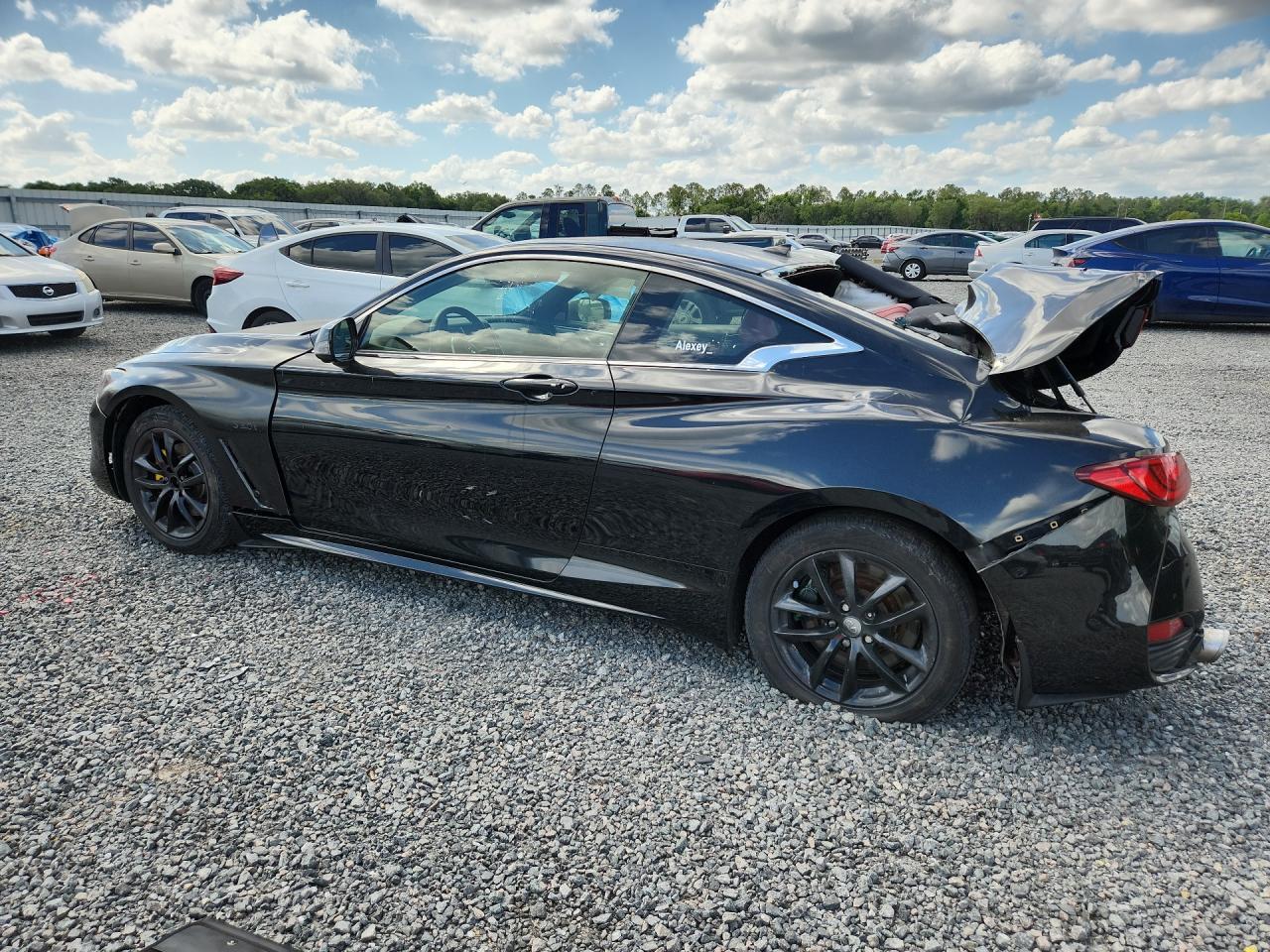 2019 Infiniti Q60 Red Sport 400 - zdjęcie 2