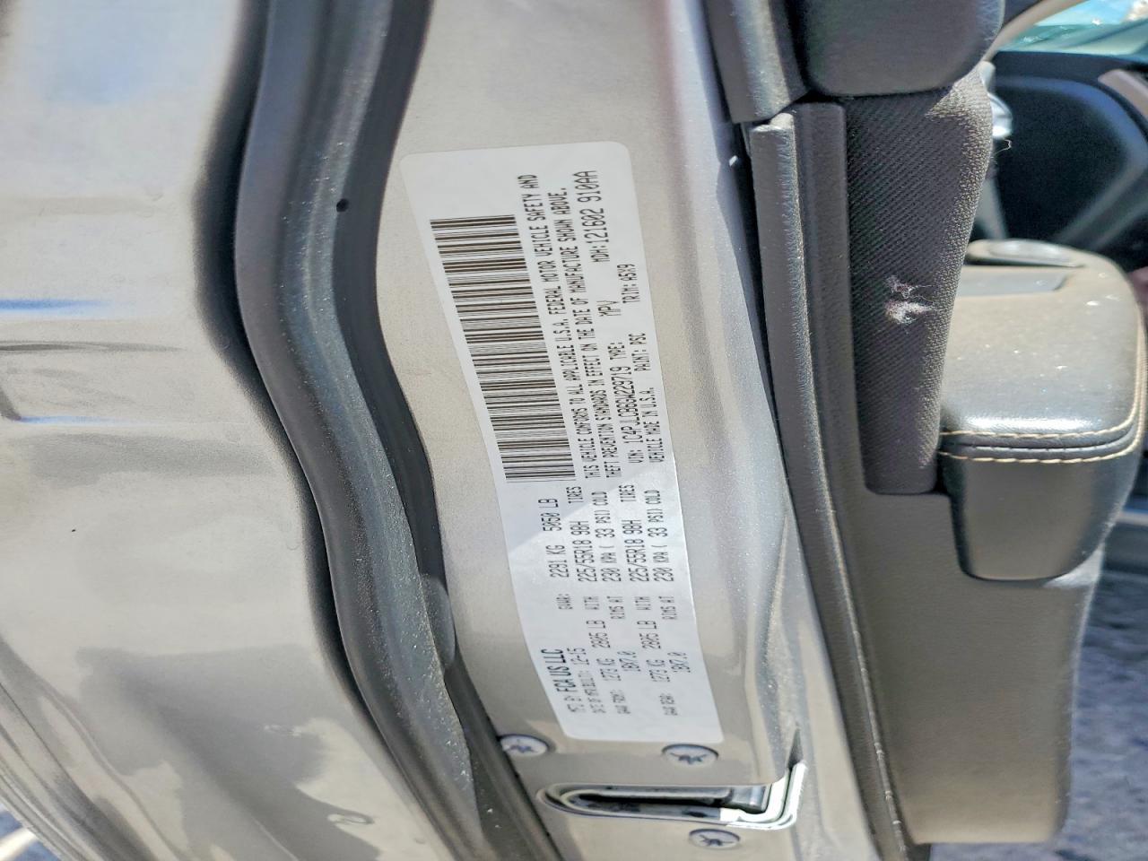 2016 Jeep Cherokee Latitude - zdjęcie 23