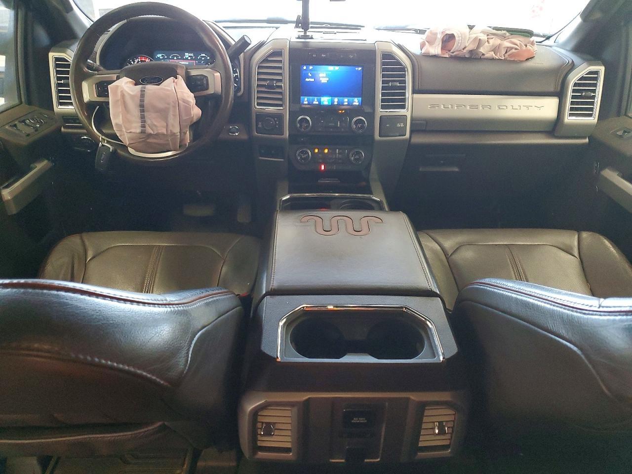 2017 Ford F350 Super Duty - zdjęcie 8