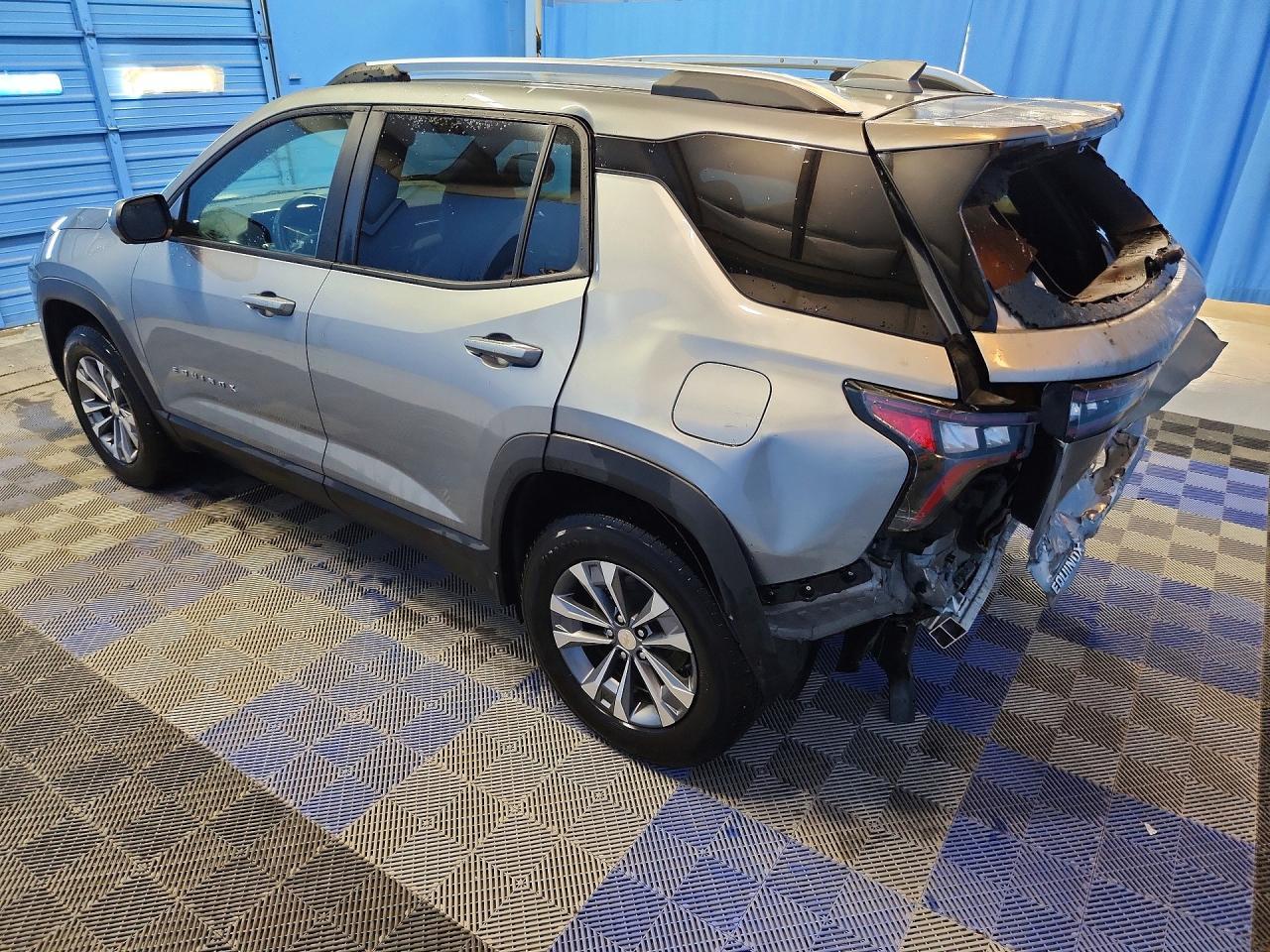 2025 Chevrolet Equinox Lt - zdjęcie 2