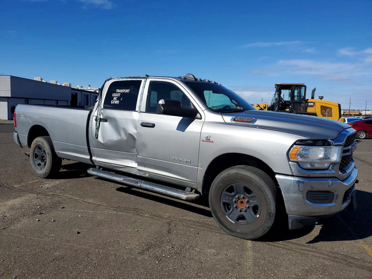 2022 Ram 3500 Tradesman - zdjęcie 4