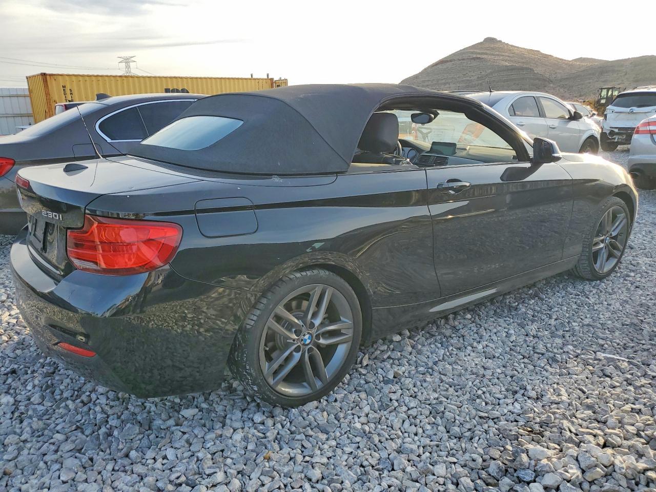 2019 BMW 230I - zdjęcie 3