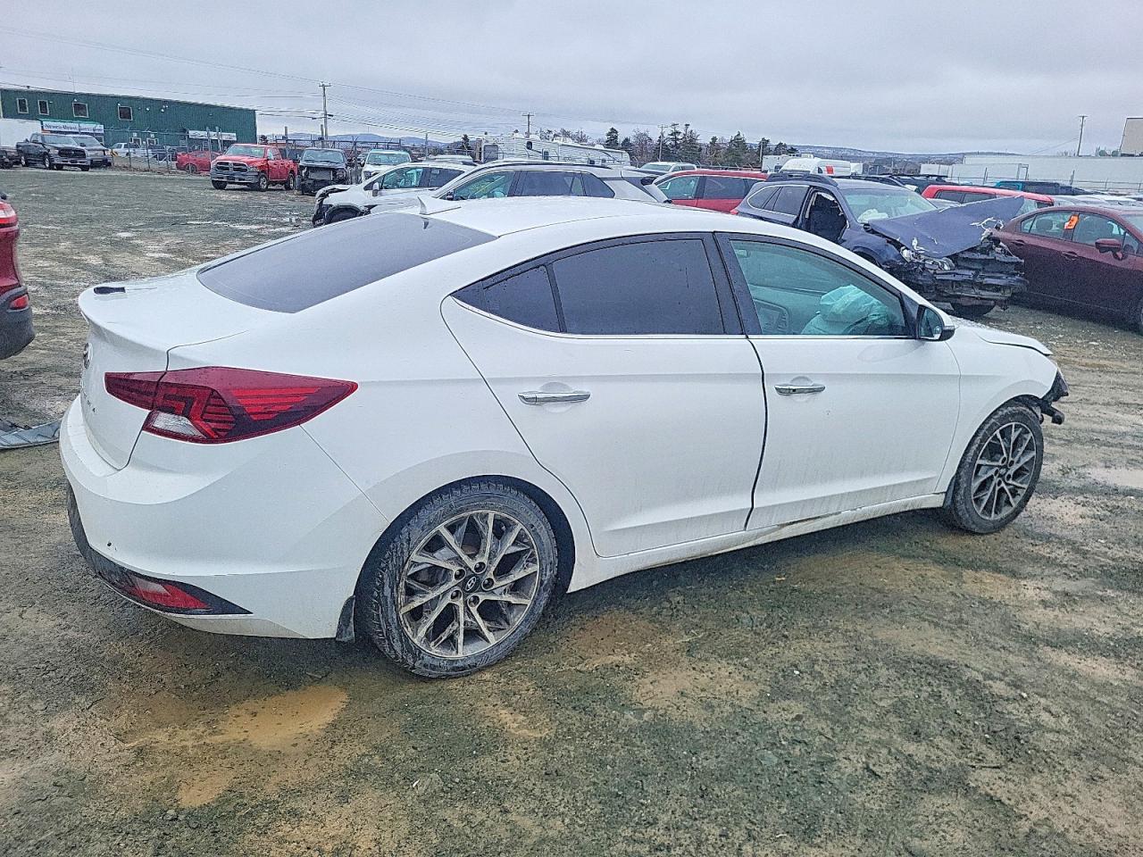 2020 Hyundai Elantra Sel - zdjęcie 3