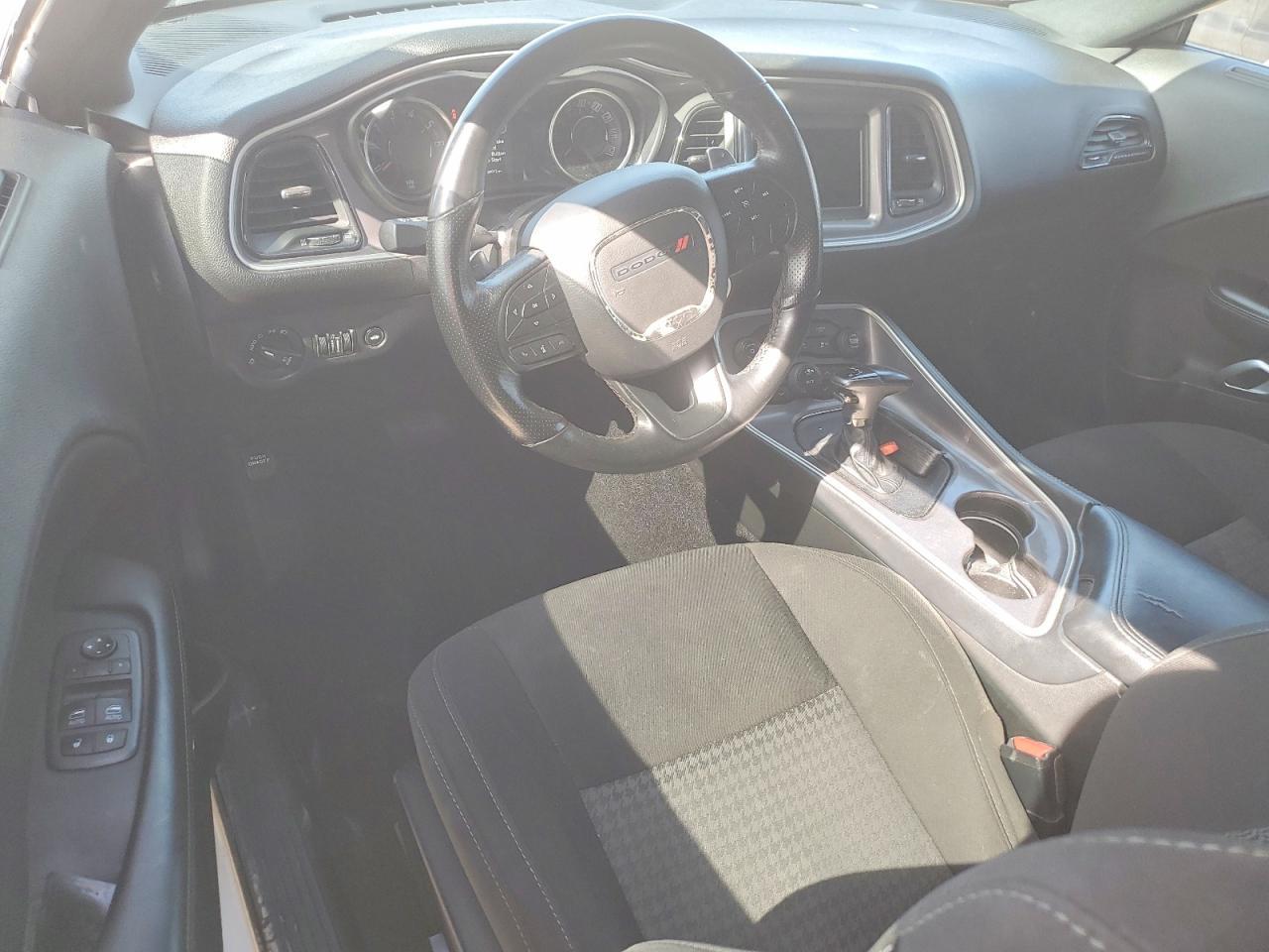 2022 Dodge Challenger Gt - zdjęcie 8