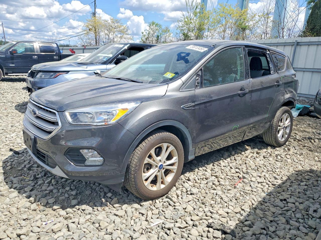 2019 Ford Escape Se - zdjęcie główne