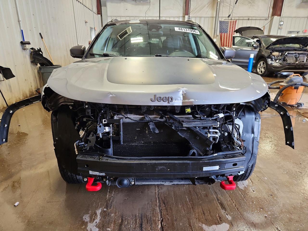 2018 Jeep Compass Trailhawk - zdjęcie 5