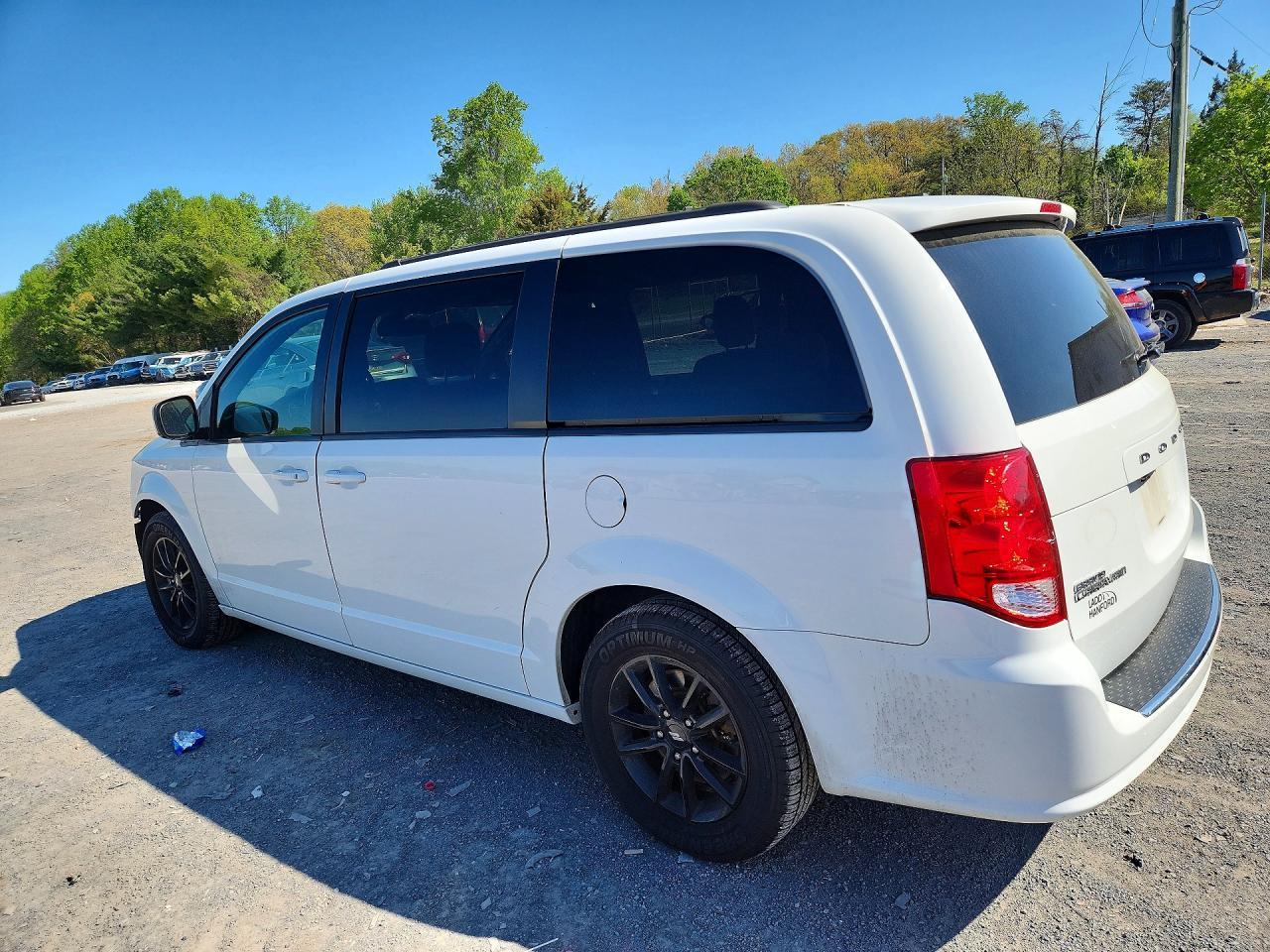 2019 Dodge Grand Caravan Gt - zdjęcie 2