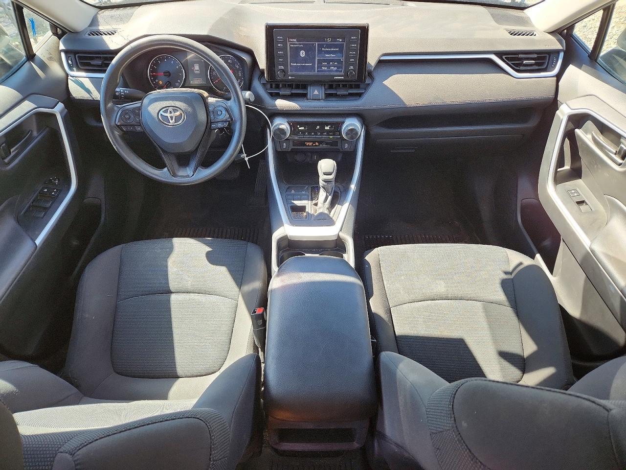 2020 Toyota Rav4 Le - zdjęcie 8