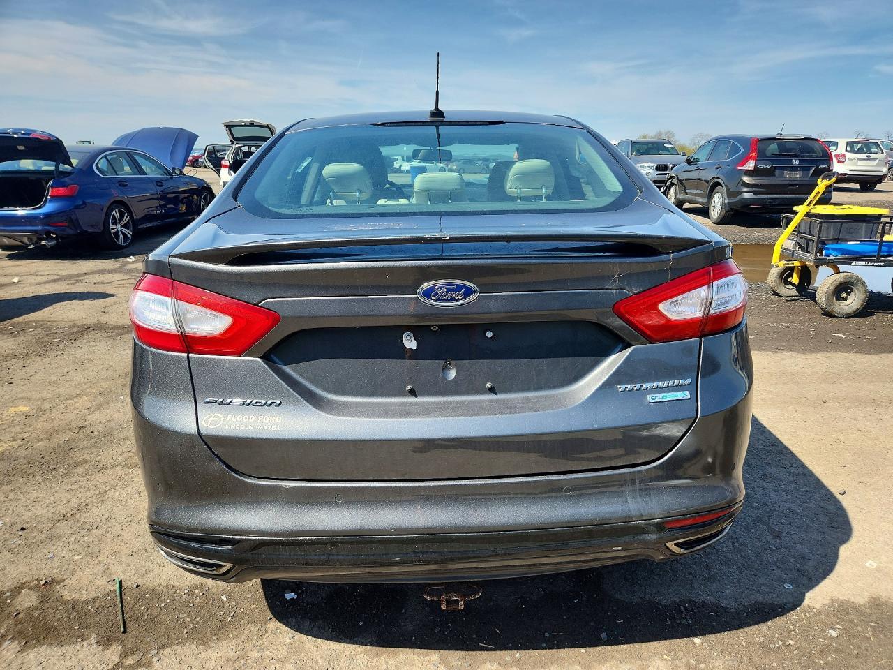2015 Ford Fusion Titanium - zdjęcie 6