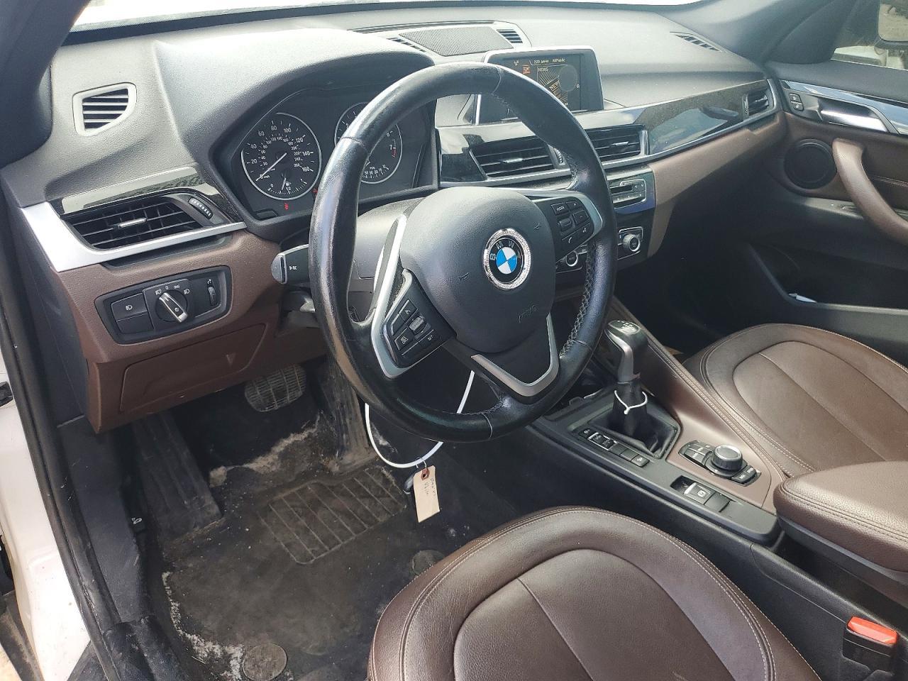 2017 BMW X1 xDrive28I - zdjęcie 8