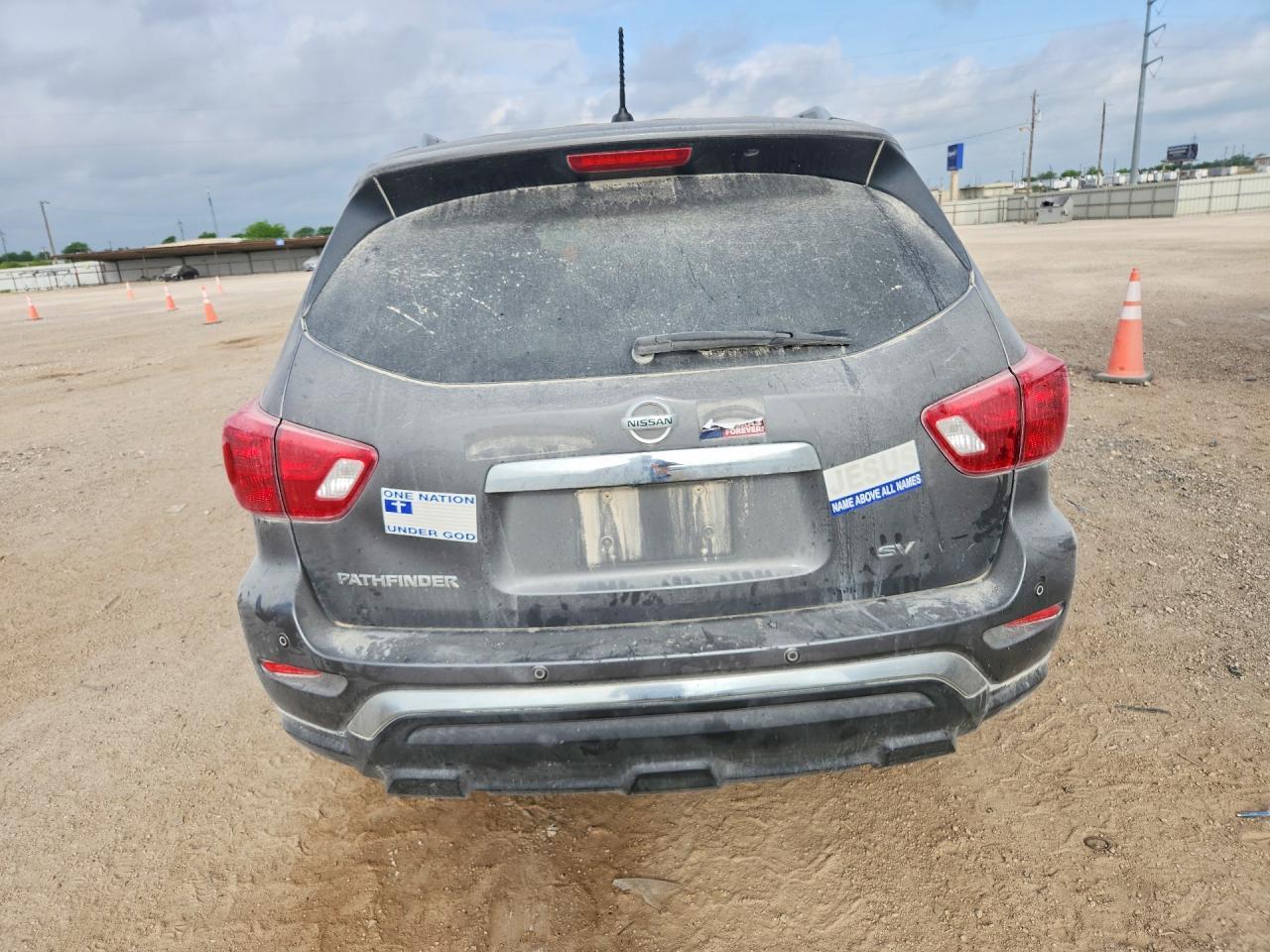 2018 Nissan Pathfinder Sv - zdjęcie 6