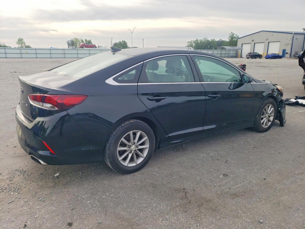 2019 Hyundai Sonata Se - zdjęcie 3