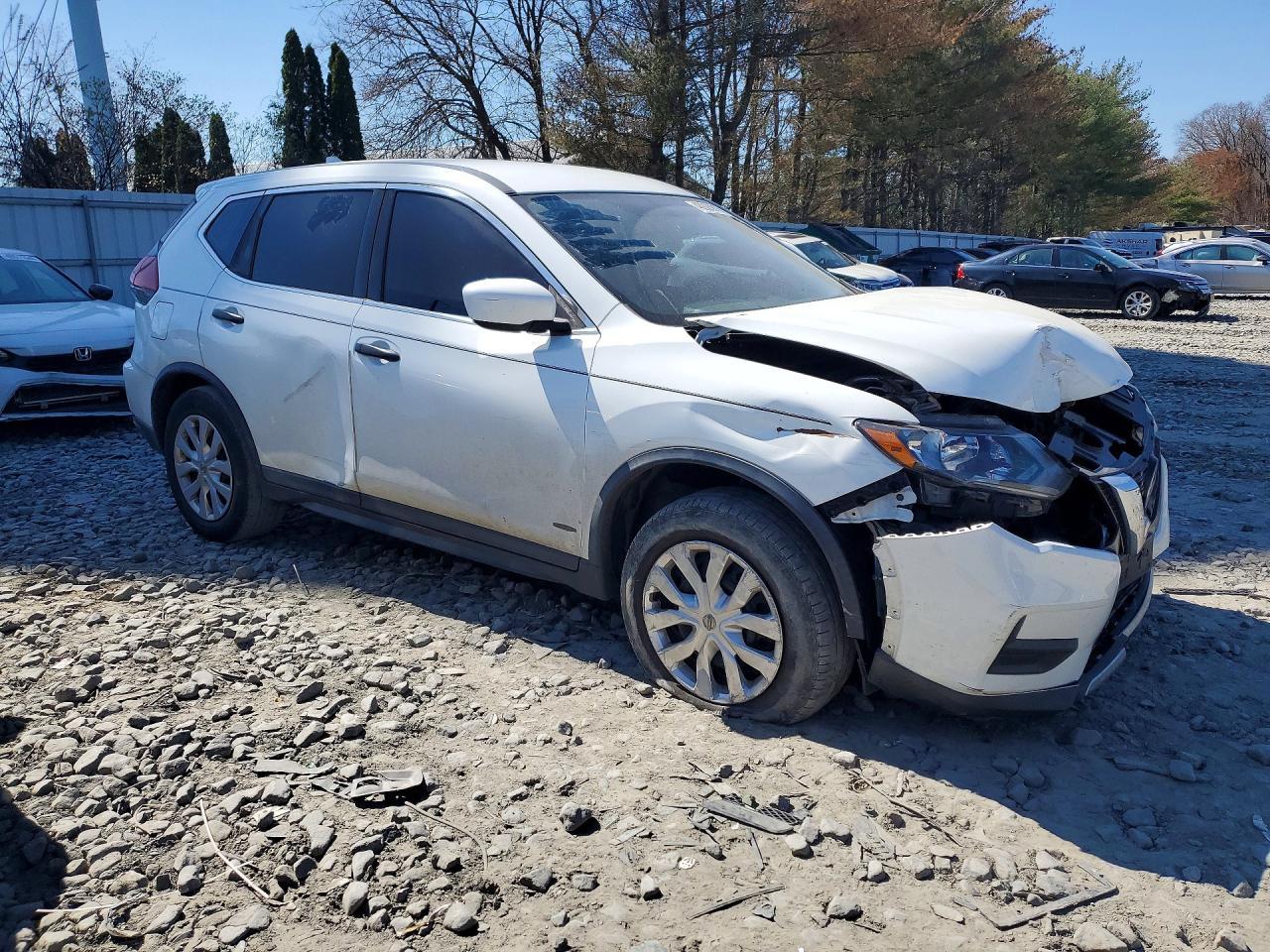 2018 Nissan Rogue S - zdjęcie 4