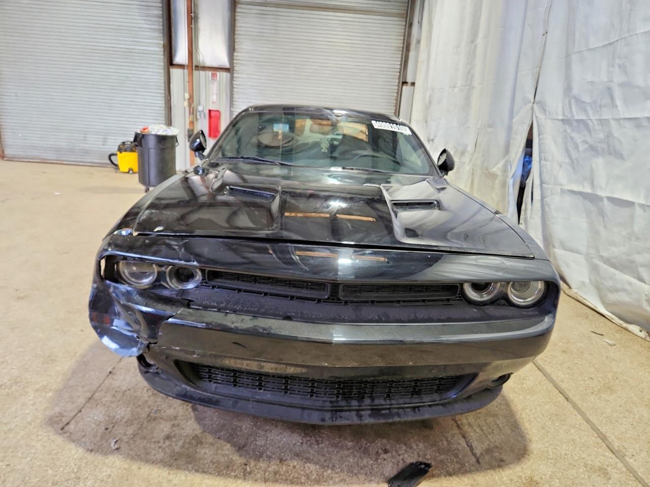 2021 Dodge Challenger Sxt - zdjęcie 5