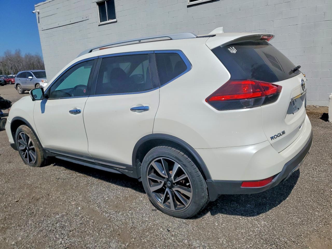 2017 Nissan Rogue Sv - zdjęcie 2