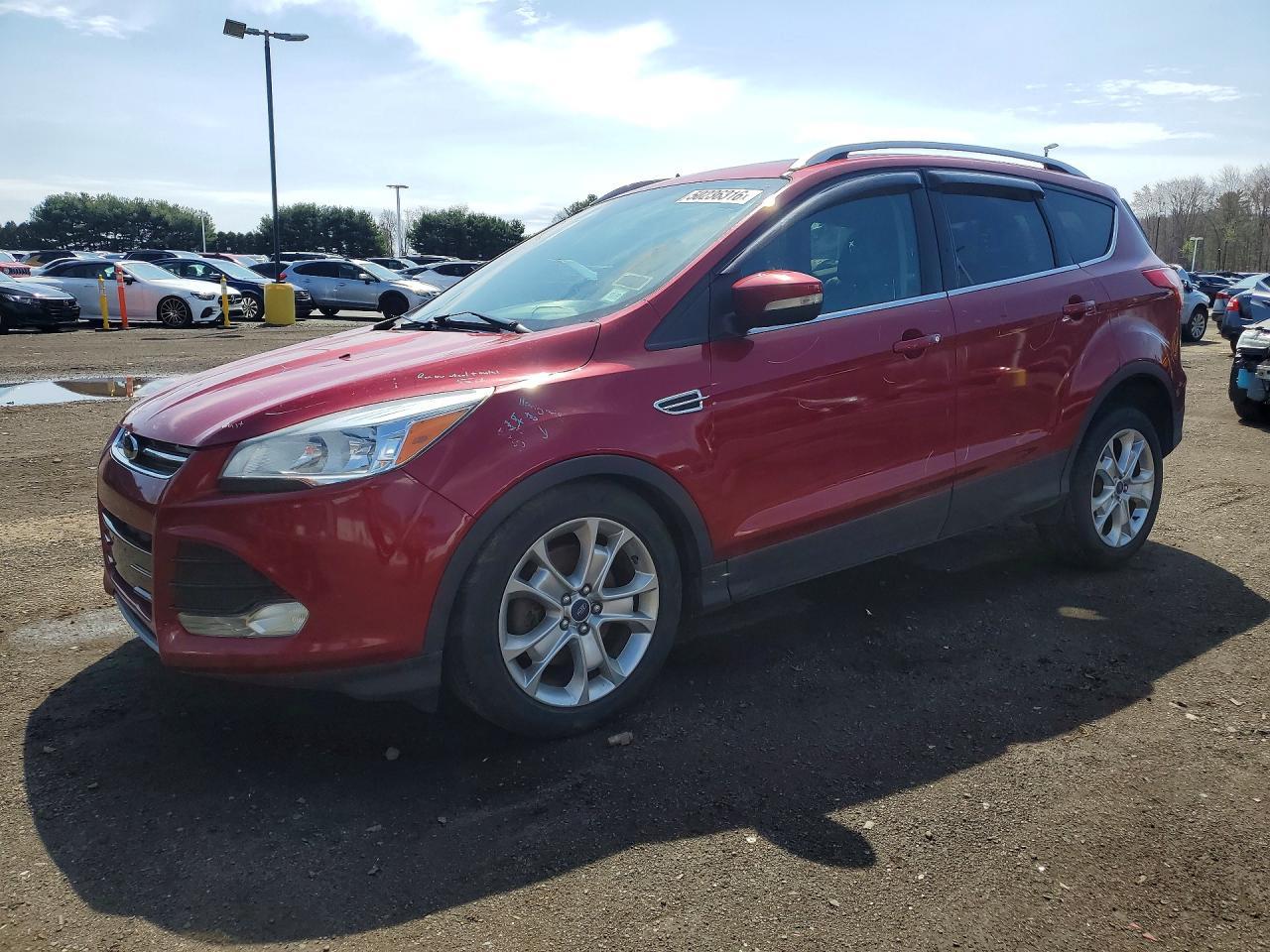 2015 Ford Escape Titanium - zdjęcie główne
