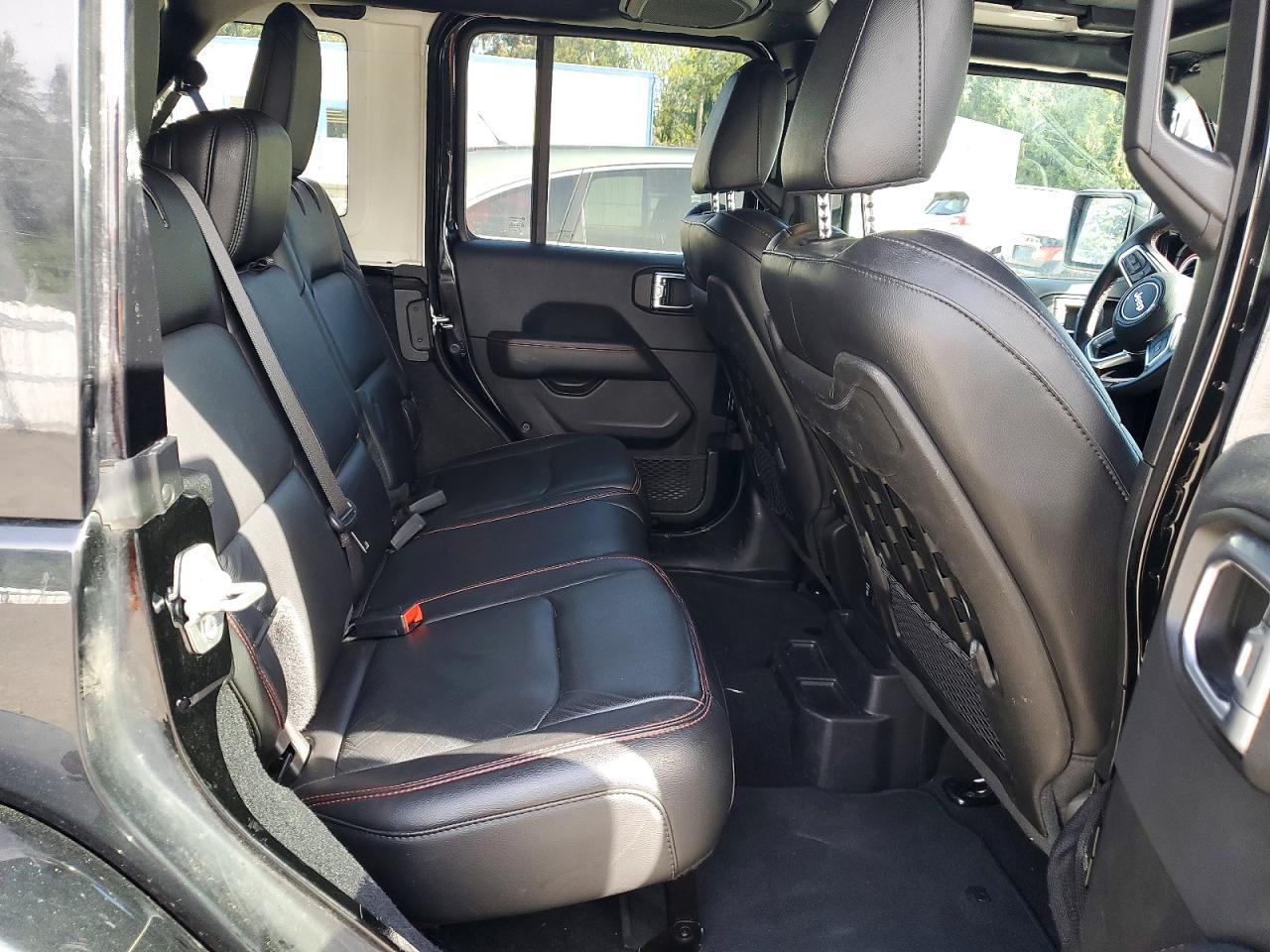 2019 Jeep Wrangler Unlimited Rubicon - zdjęcie 11
