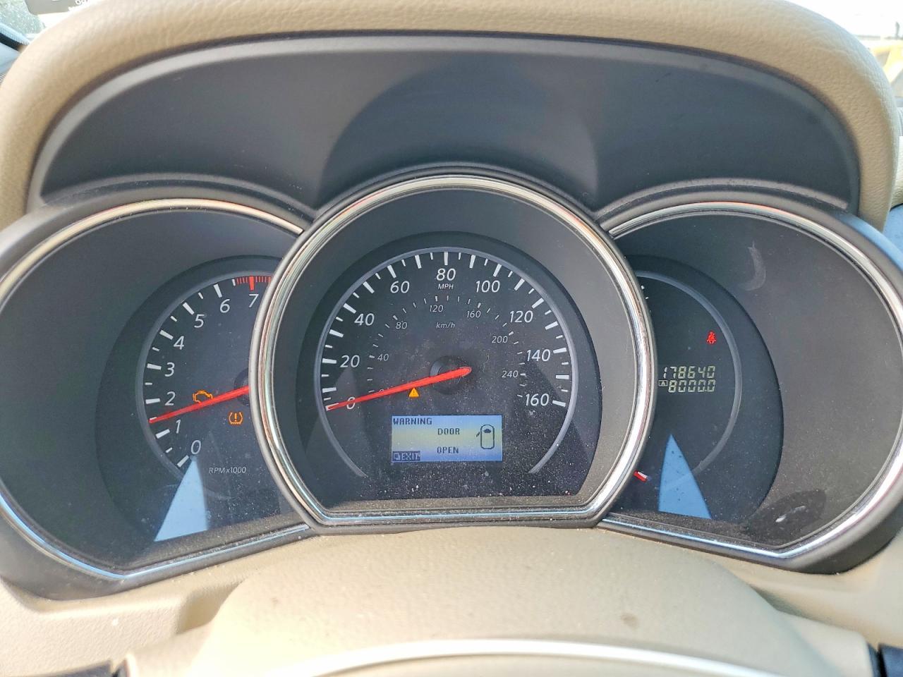 2014 Nissan Murano S - zdjęcie 9