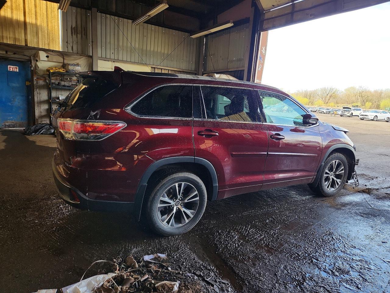 2016 Toyota Highlander Xle - zdjęcie 3