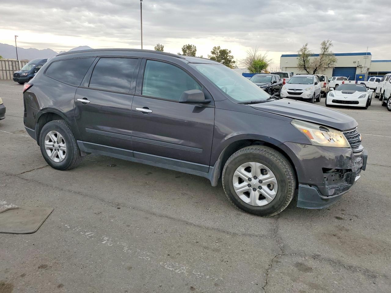 2015 Chevrolet Traverse Ls - zdjęcie 4