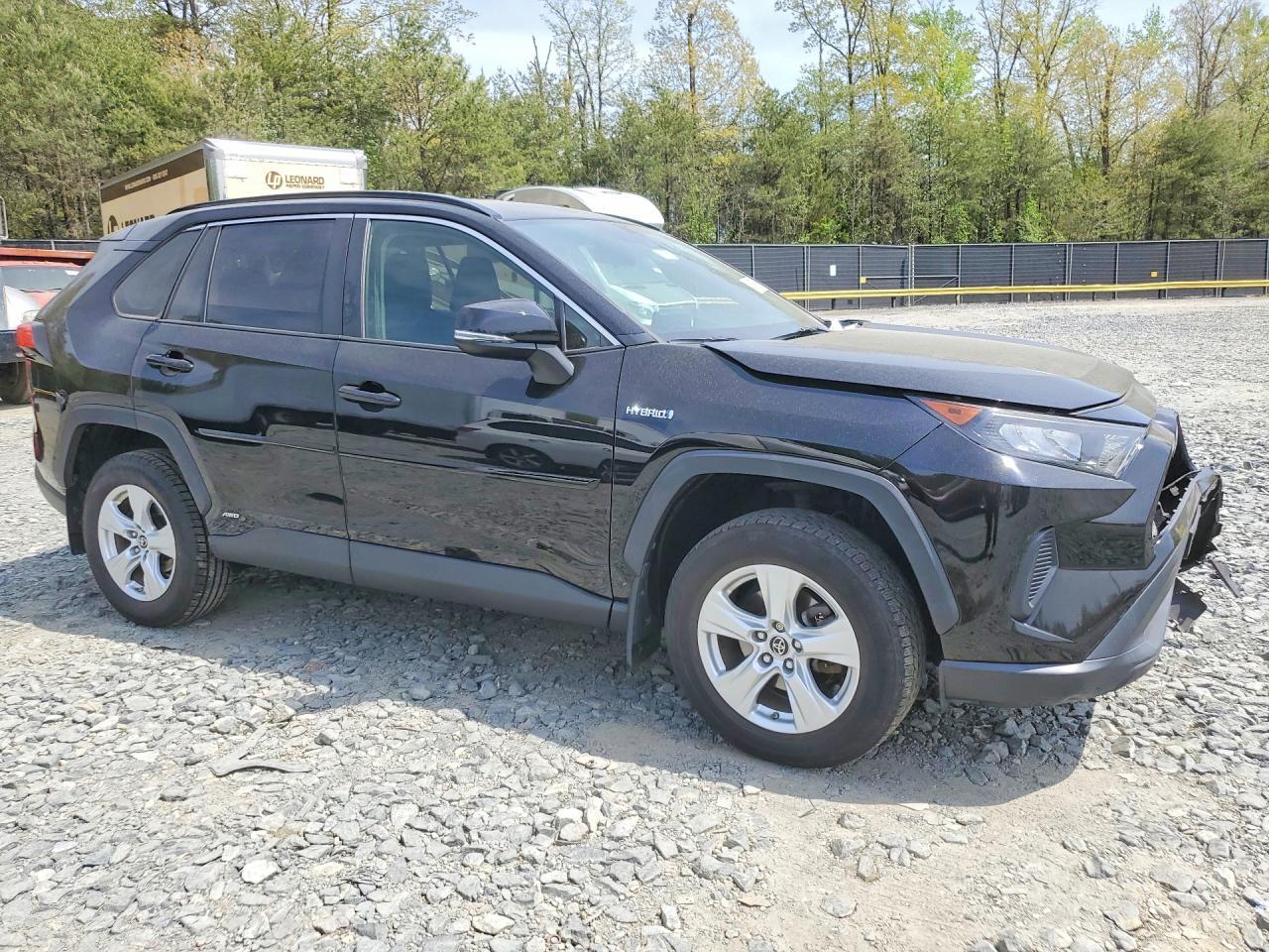 2019 Toyota Rav4 Le - zdjęcie 4