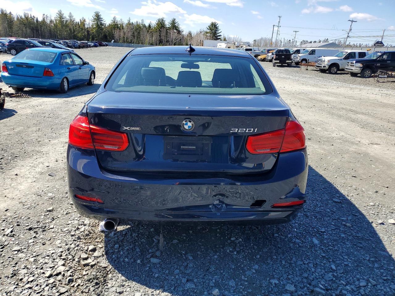2017 BMW 320 Xi - zdjęcie 6