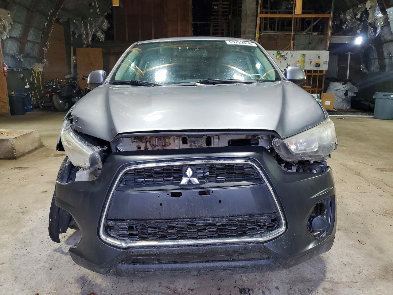 2013 Mitsubishi Outlander Sport Es - zdjęcie 5