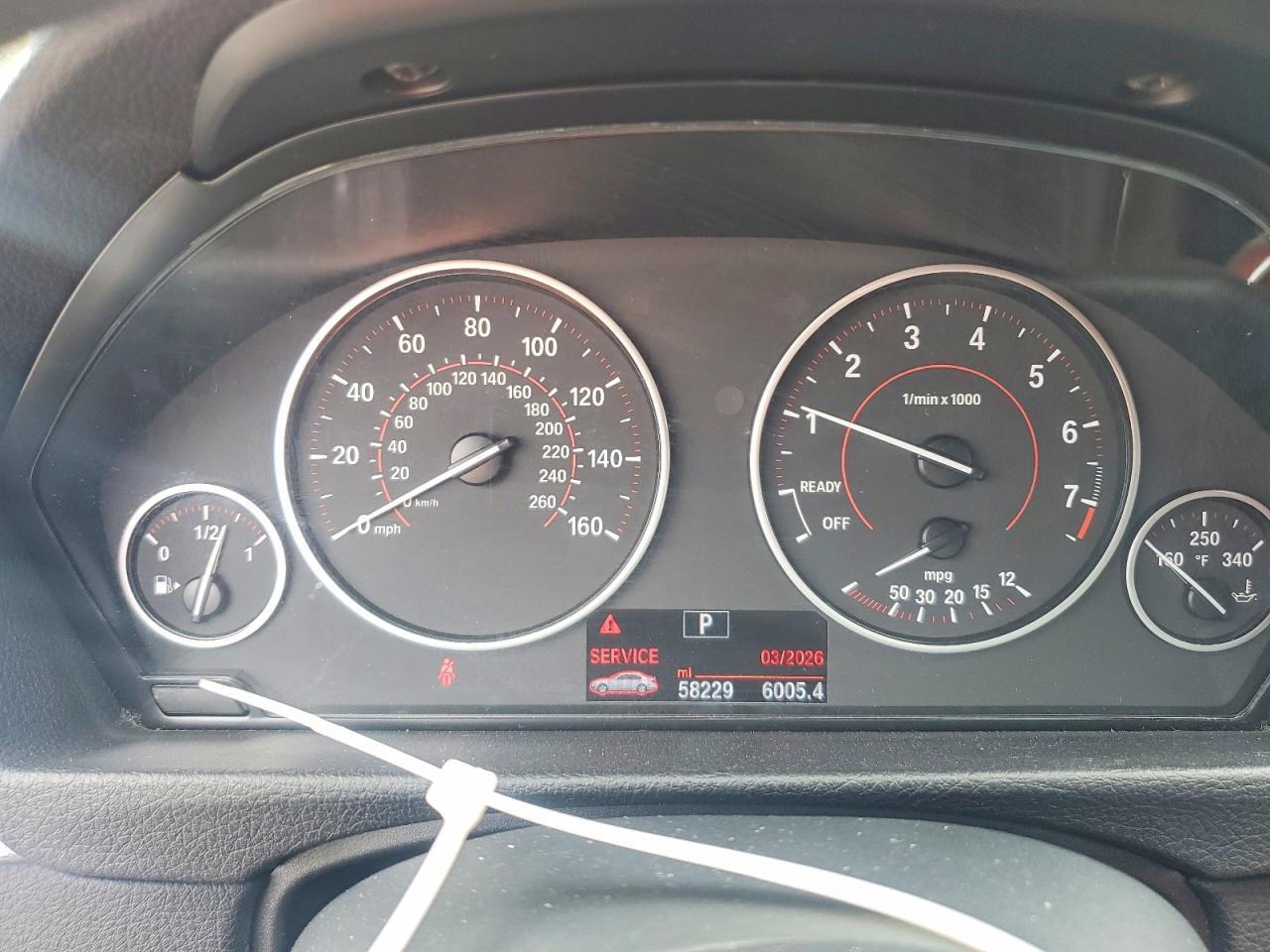 2017 BMW 330 I - zdjęcie 9