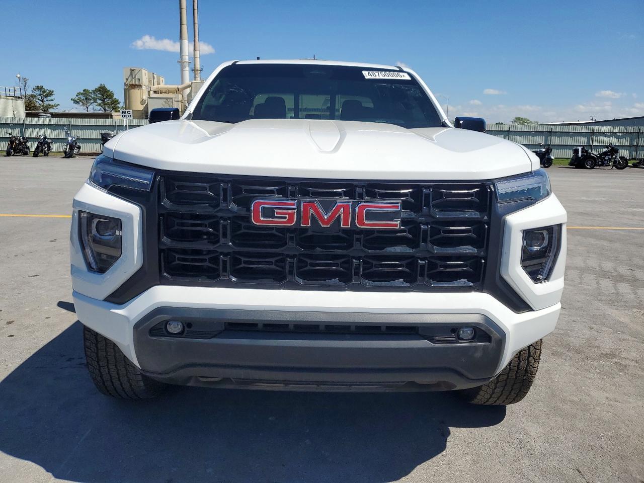 2025 GMC Canyon Elevation - zdjęcie 5