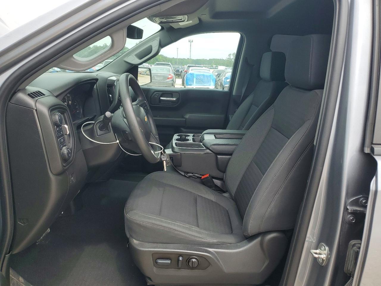 2022 Chevrolet Silverado Ltd K1500 Custom - zdjęcie 7