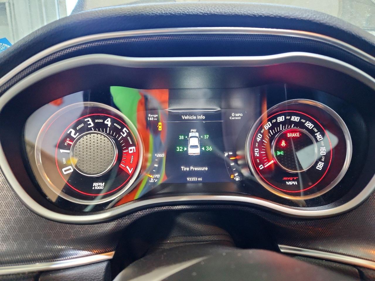2016 Dodge Challenger Srt 392 - zdjęcie 9