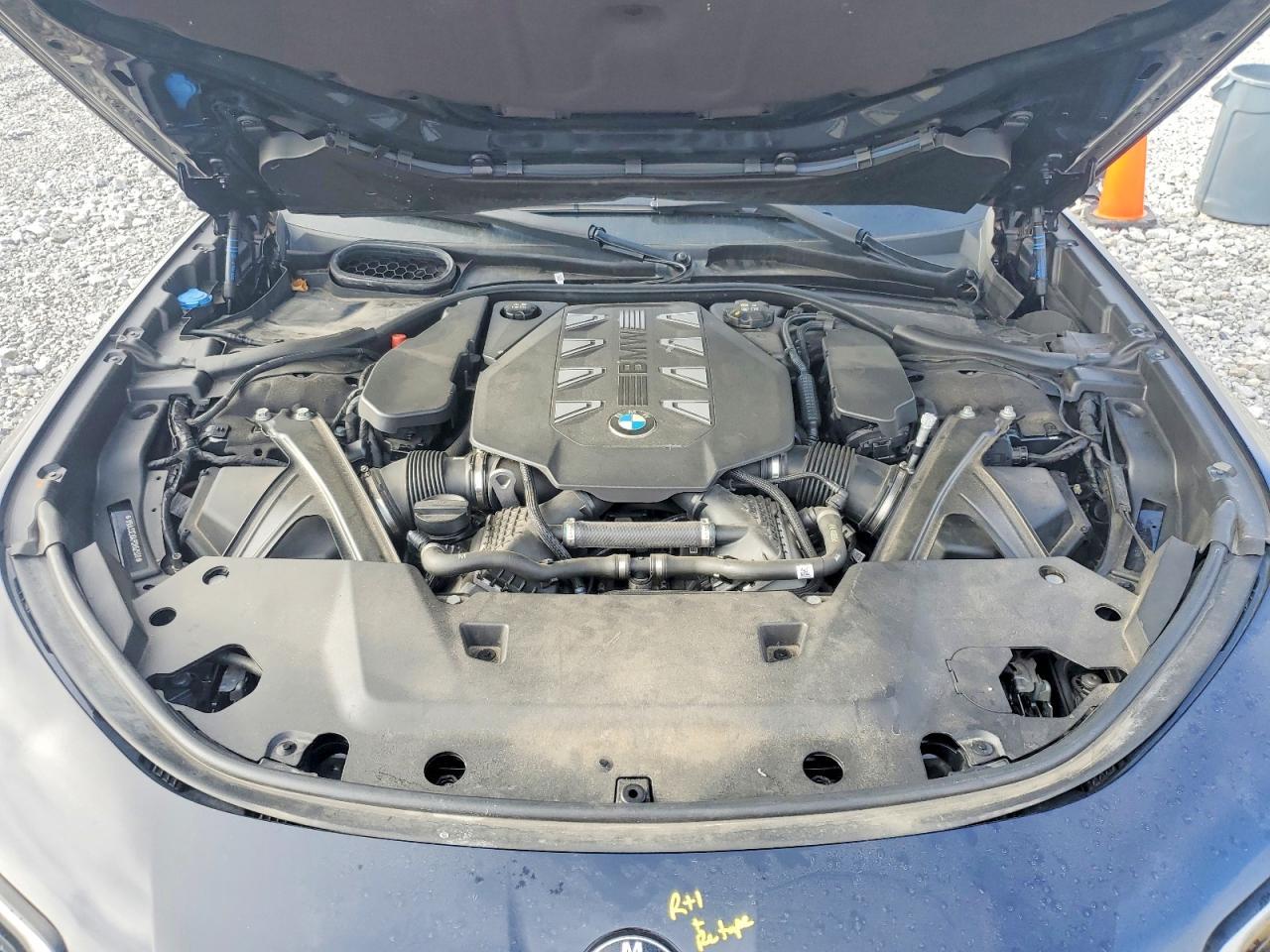 2023 BMW 760 Xi - zdjęcie 11