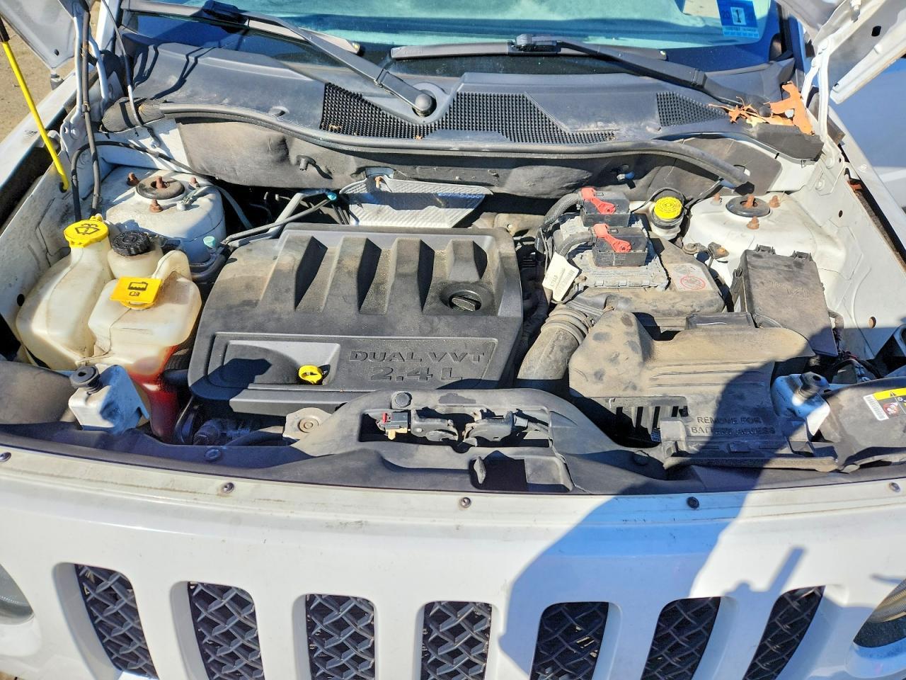 2016 Jeep Patriot Latitude - zdjęcie 12