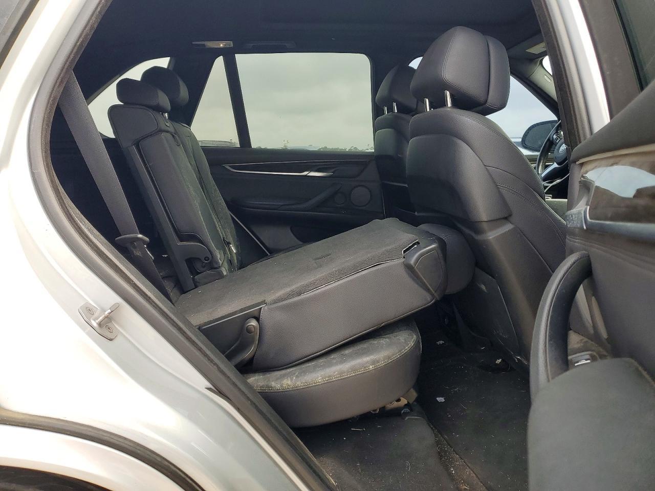 2017 BMW X5 xDrive50I - zdjęcie 11