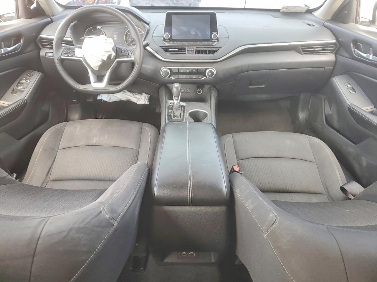 2022 Nissan Altima Sv - zdjęcie 8