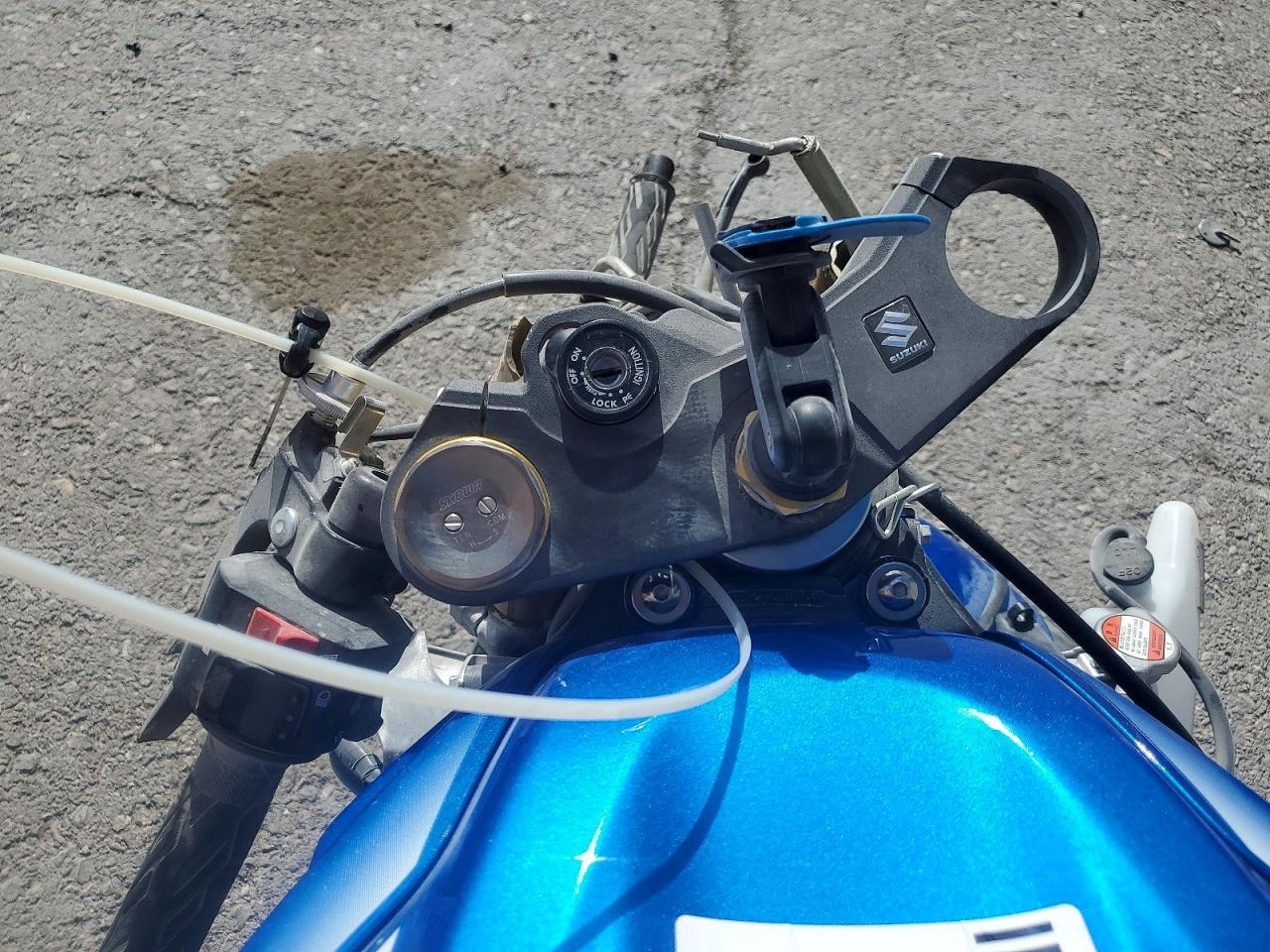 2015 Suzuki Gsx-R750 - zdjęcie 7
