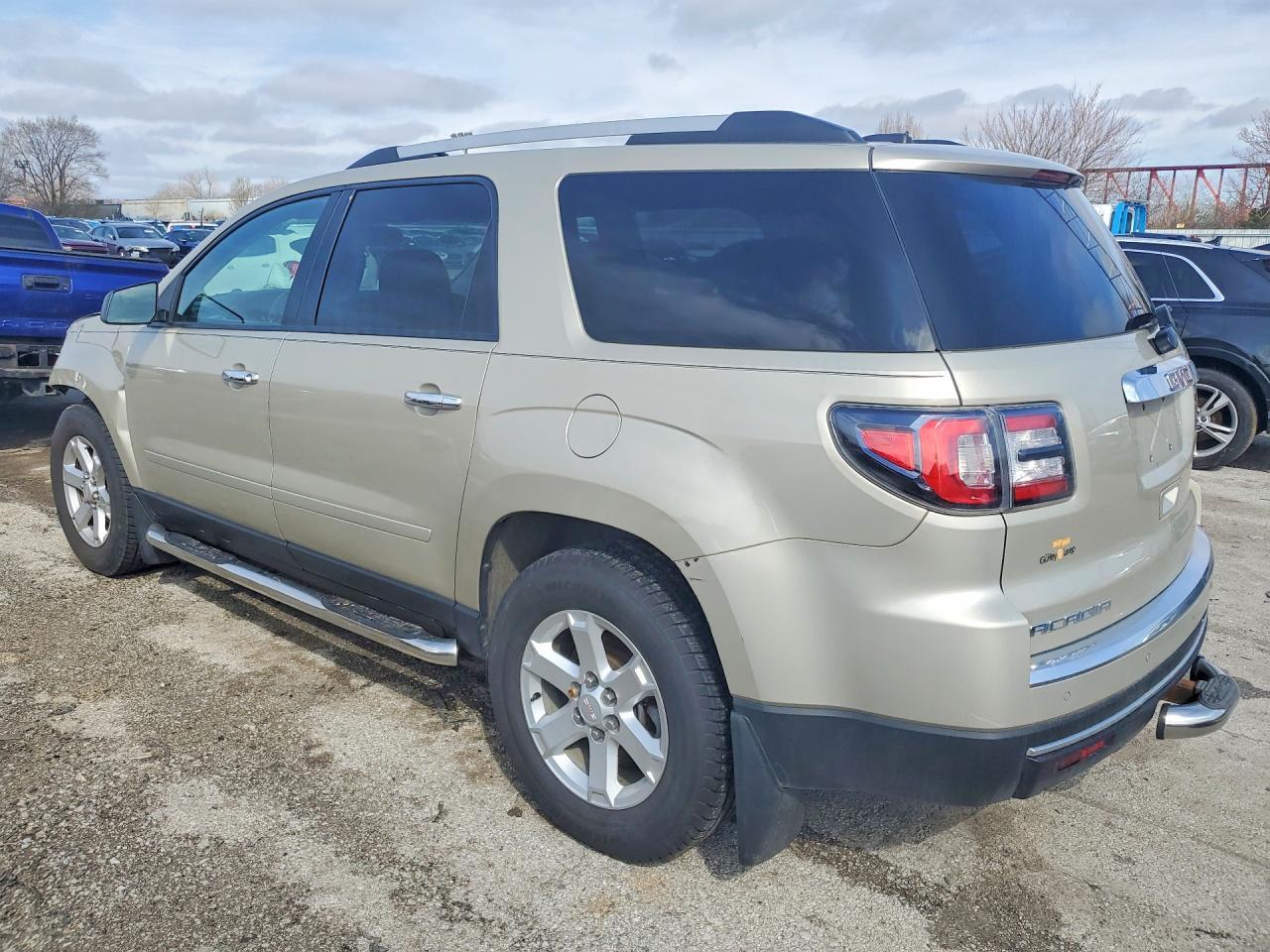 2016 GMC Acadia Sle - zdjęcie 2