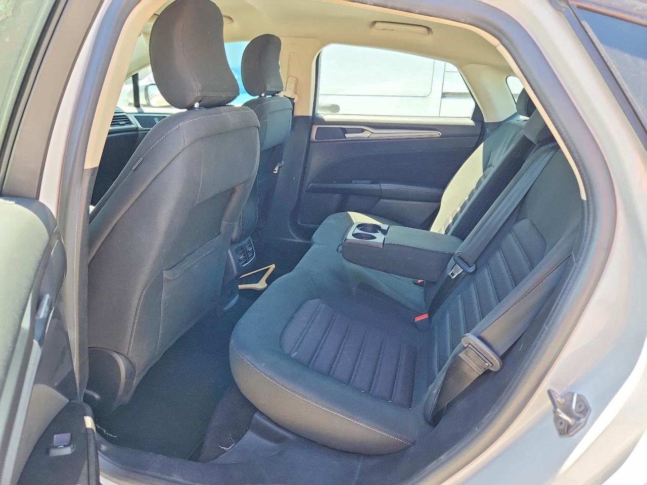 2017 Ford Fusion Se - zdjęcie 12