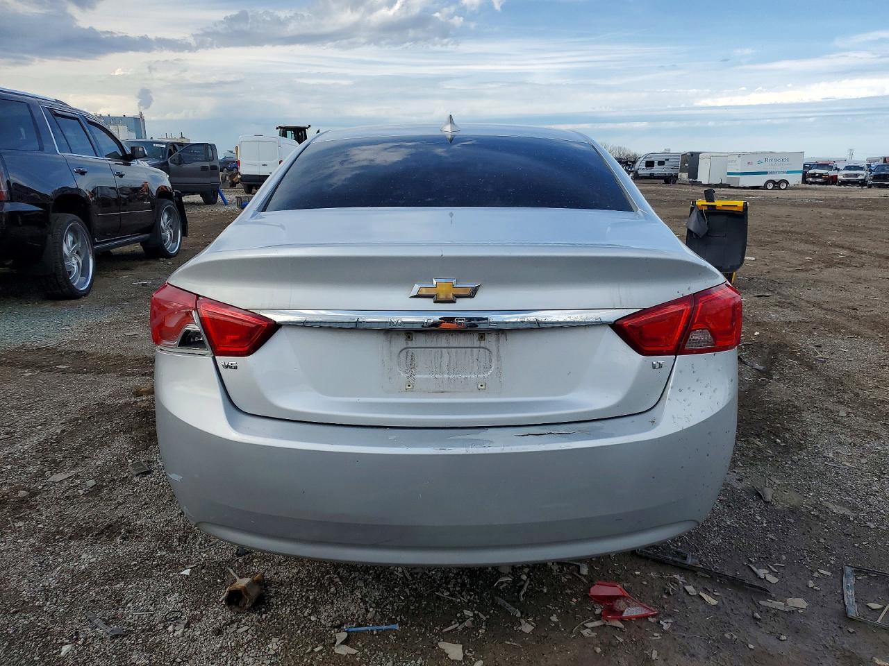 2018 Chevrolet Impala Lt - zdjęcie 6