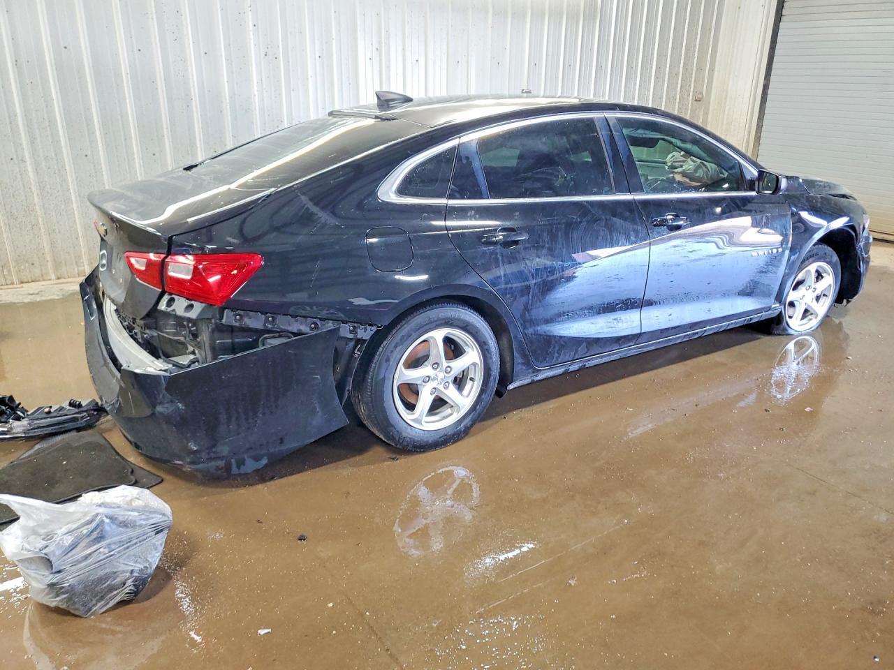 2018 Chevrolet Malibu Ls - zdjęcie 3
