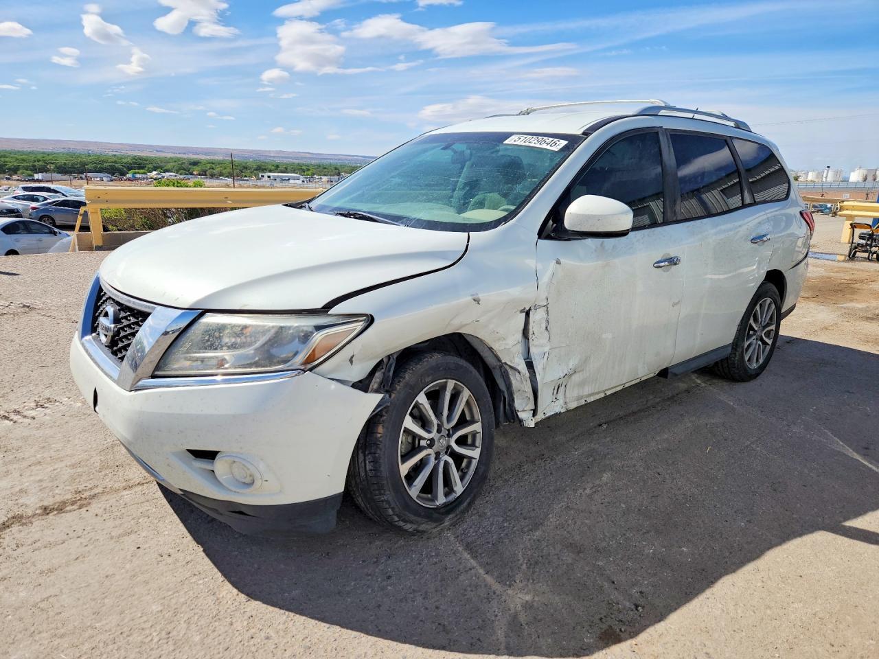 2013 Nissan Pathfinder - zdjęcie główne