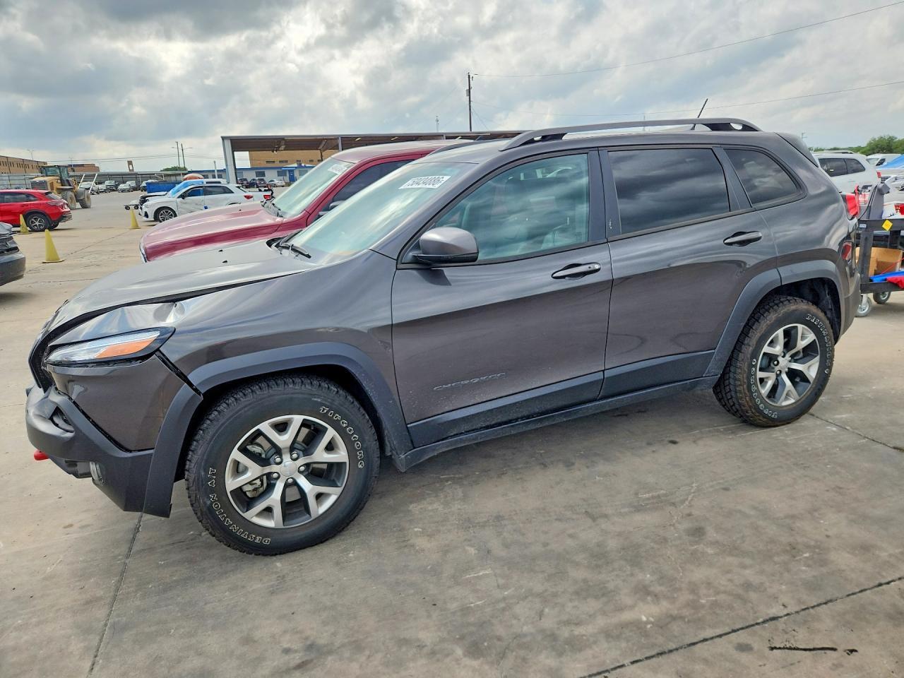 2015 Jeep Cherokee Trailhawk - zdjęcie główne