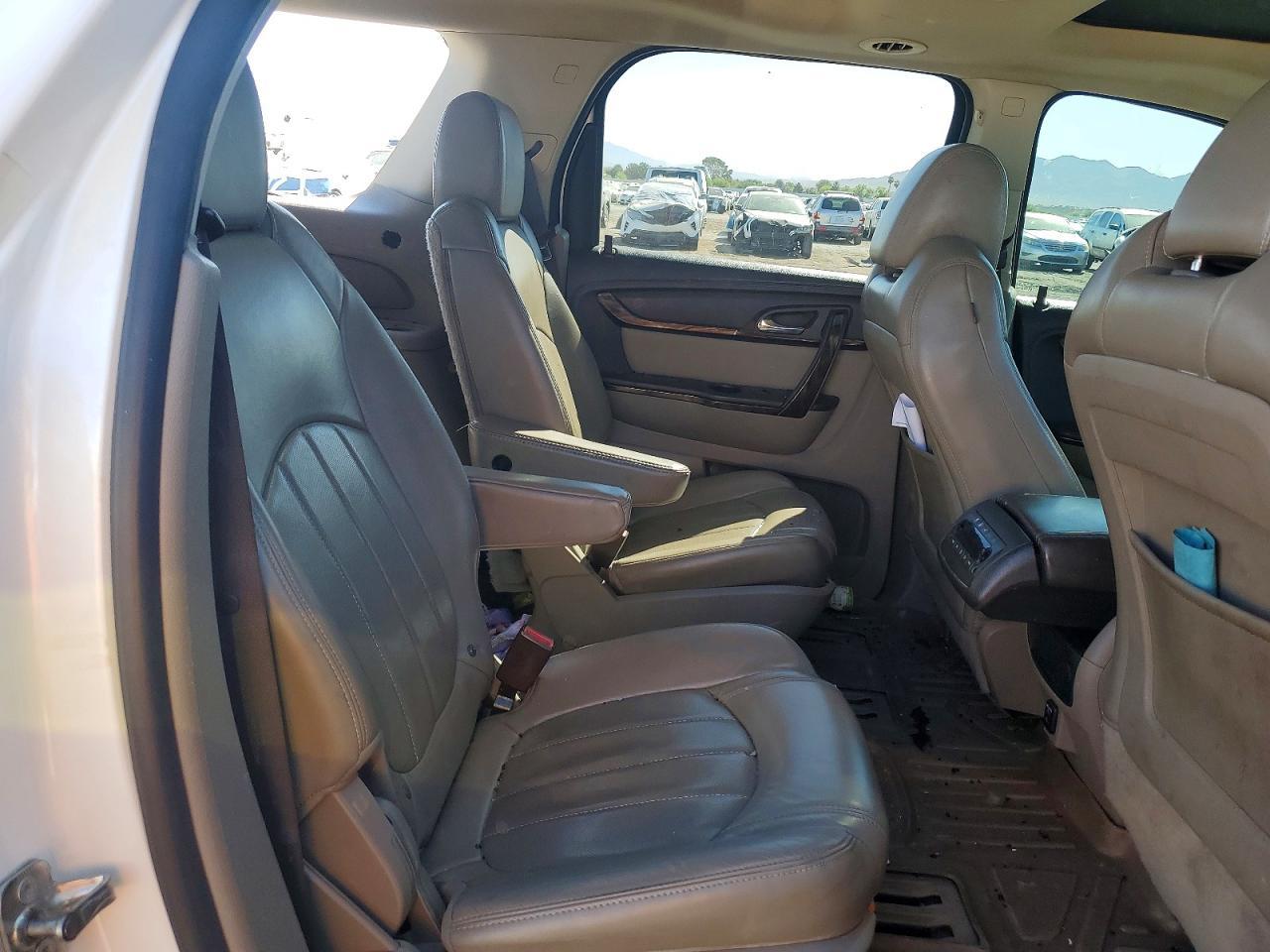 2014 GMC Acadia Denali - zdjęcie 11