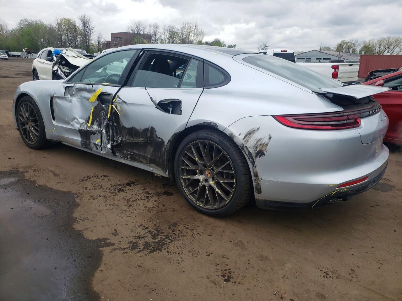 2018 Porsche Panamera 4 - zdjęcie 2