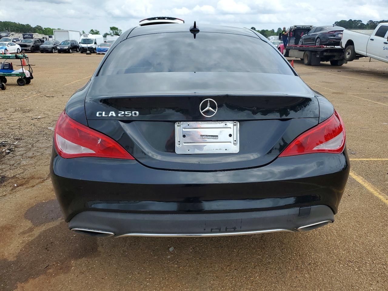 2018 Mercedes-Benz Cla 250 - zdjęcie 6