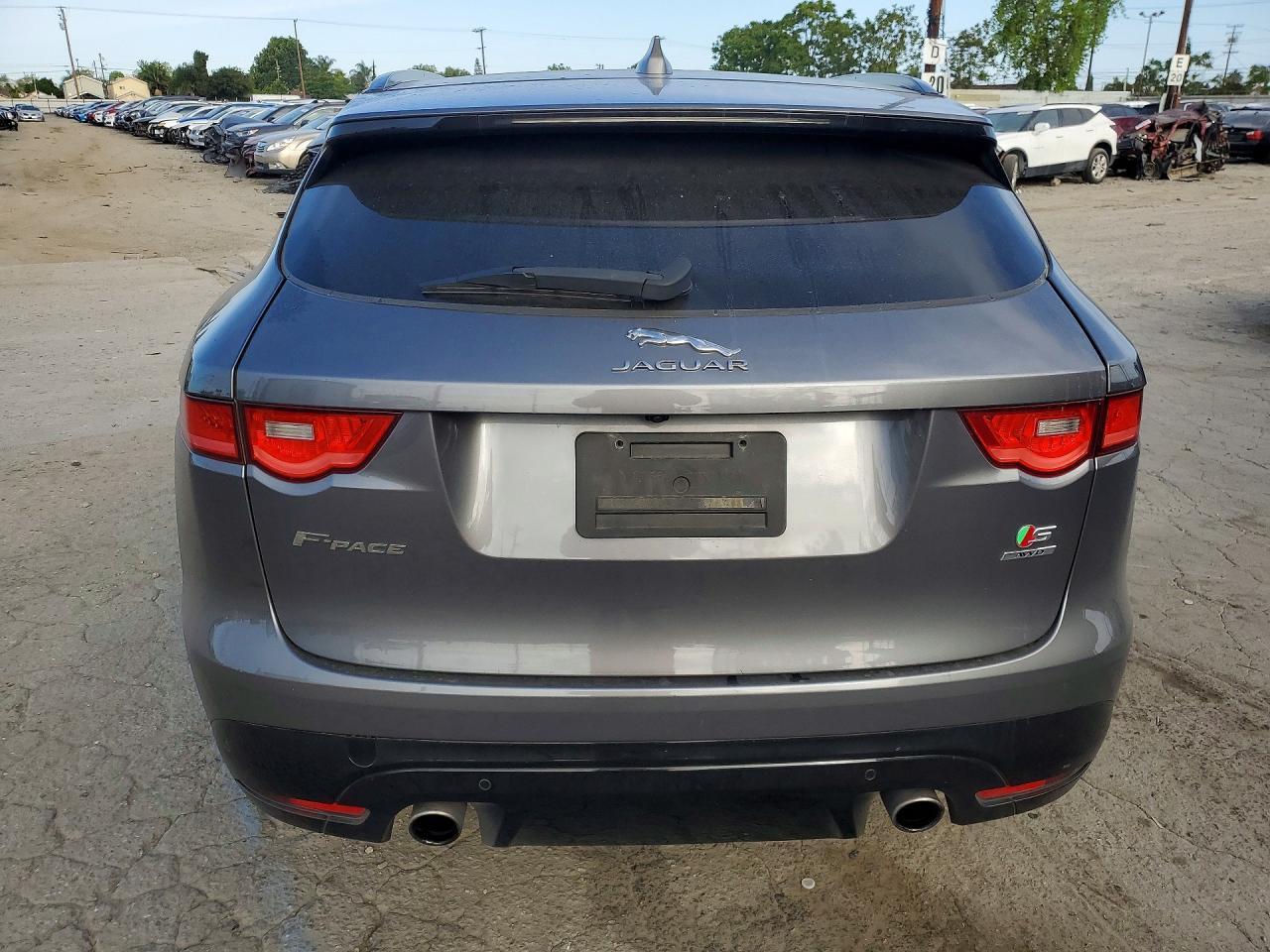 2017 Jaguar F-Pace S - zdjęcie 6
