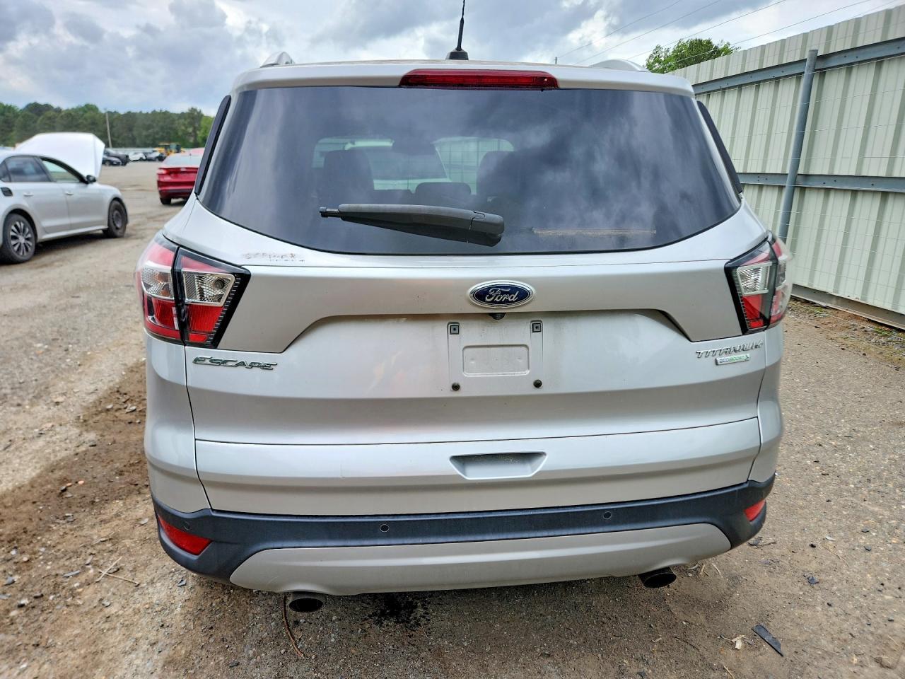 2017 Ford Escape Titanium - zdjęcie 6