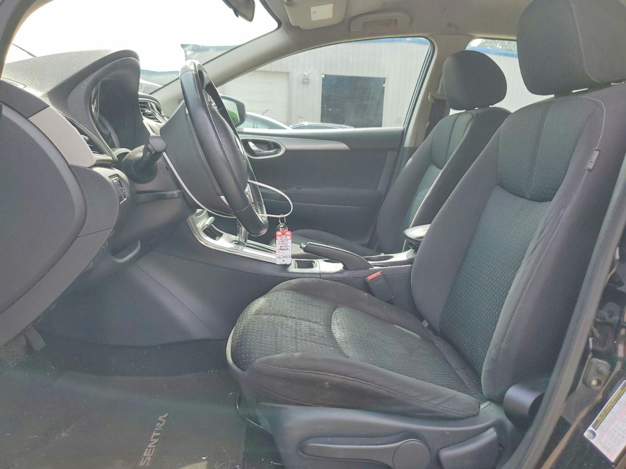 2014 Nissan Sentra Sr - zdjęcie 7