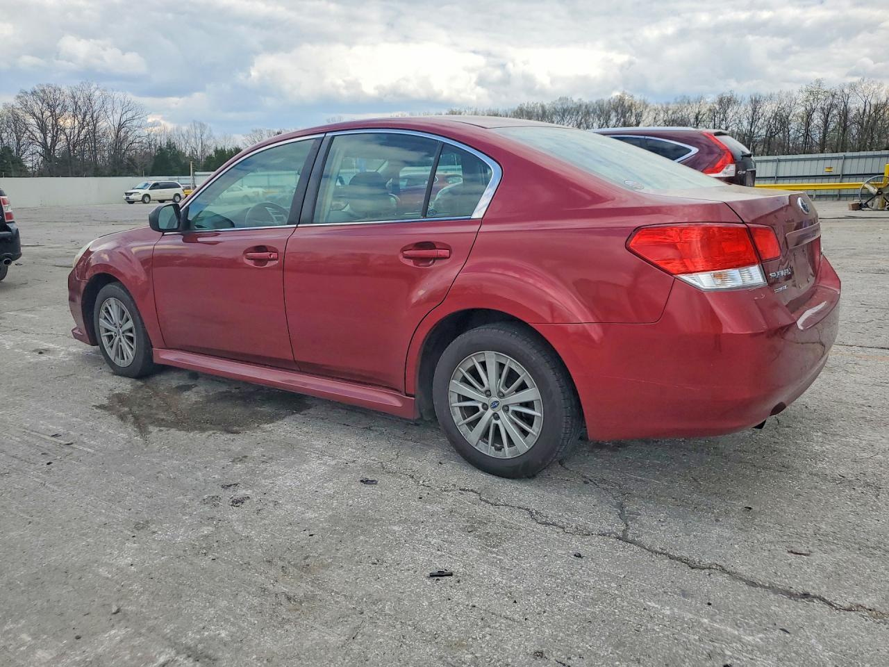 2013 Subaru Legacy 2.5I - zdjęcie 2