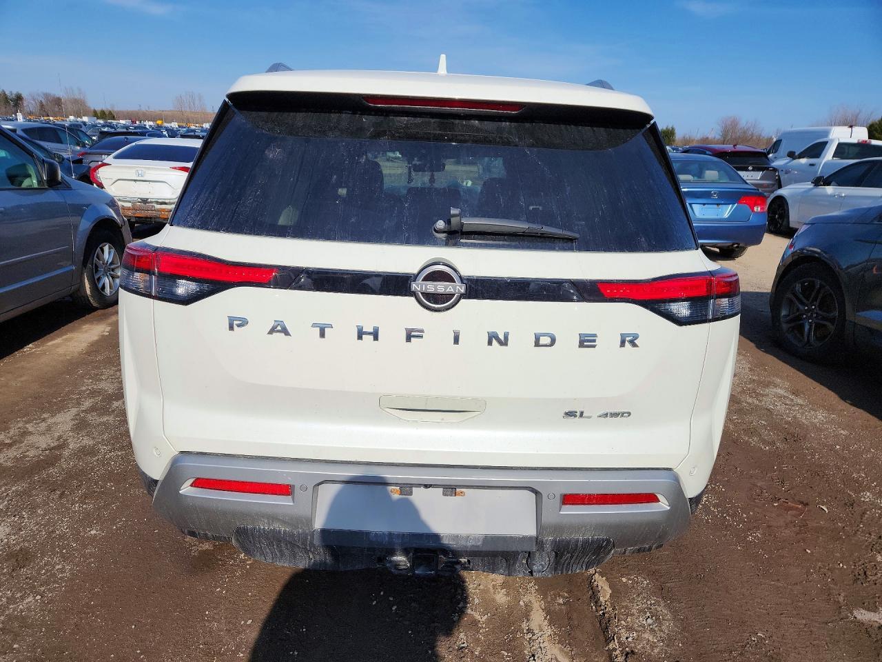 2023 Nissan Pathfinder Sl - zdjęcie 6